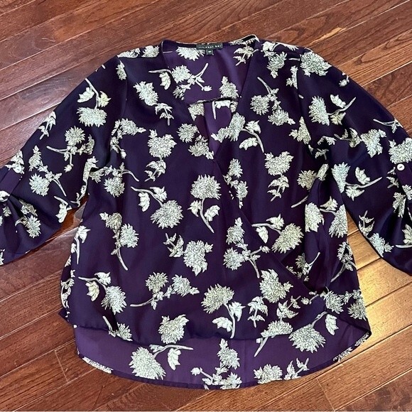 West Kei Purple Wrap Style Top Size Small Petite - Picture 3 of 7